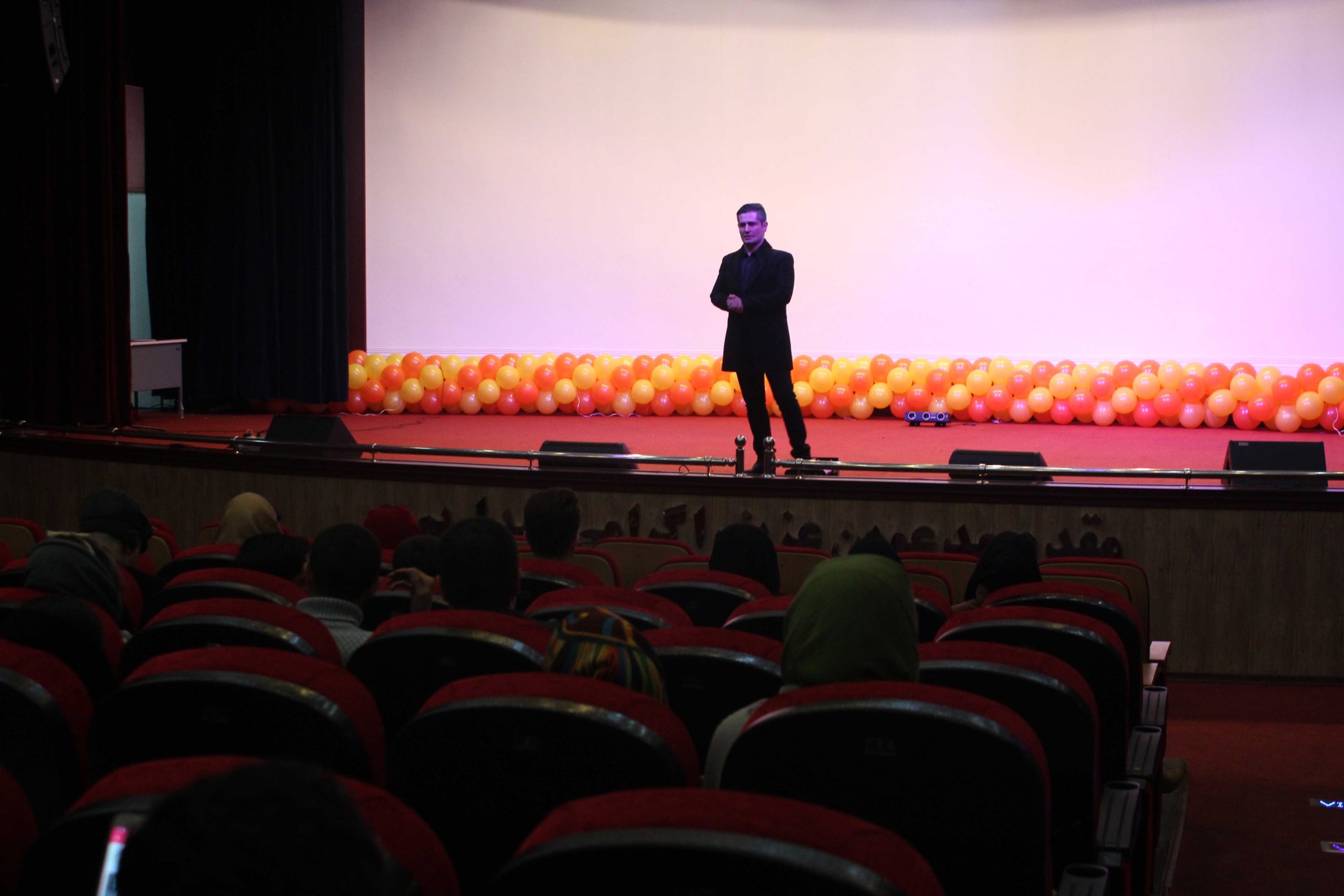 درباره آکادمی جاوید