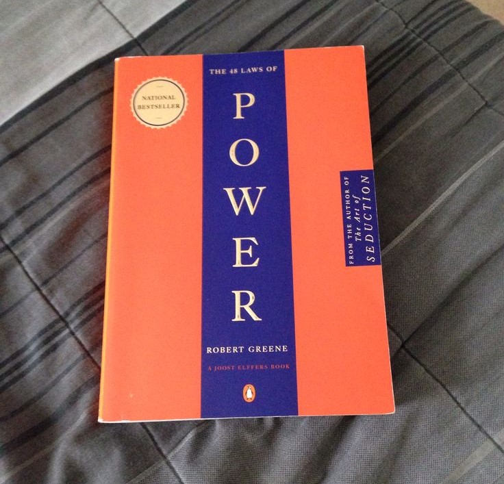 خلاصه کتاب: 48 قانون قدرت نوشته رابرت گرین(The 48 Laws of Power) 